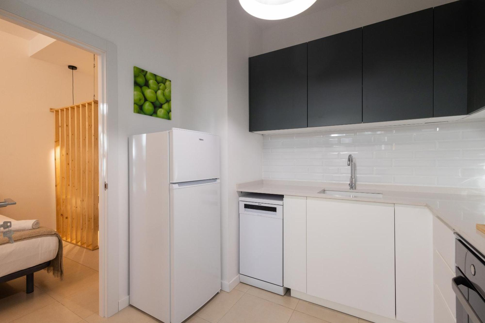 Florit Flats - The Pitiusas Rooms Валенсия Екстериор снимка