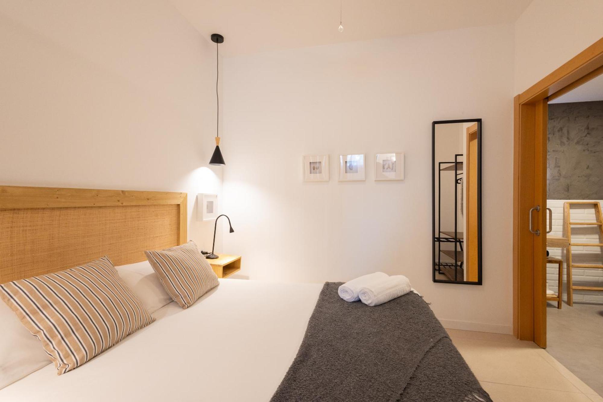 Florit Flats - The Pitiusas Rooms Валенсия Екстериор снимка